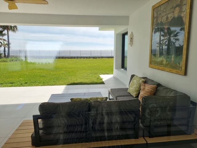 8 soverom Villa til salgs i Guadalmina Baja, Marbella med svømmebasseng garasje - € 14 000 000 (Ref: 6471329)