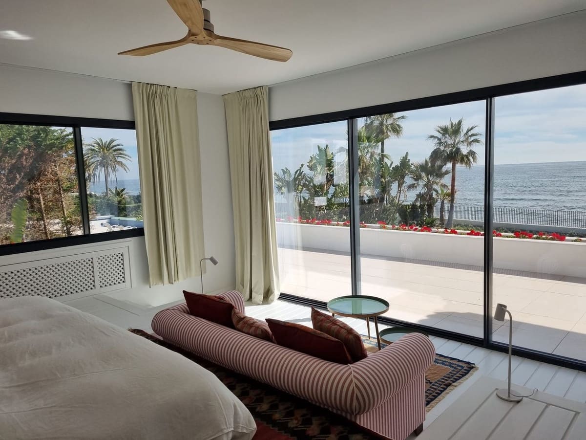 8 soverom Villa til salgs i Guadalmina med svømmebasseng garasje - € 14 000 000 (Ref: 6471329)