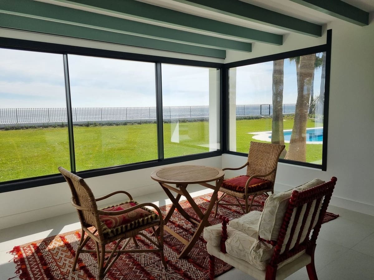 8 soverom Villa til salgs i Guadalmina med svømmebasseng garasje - € 14 000 000 (Ref: 6471329)