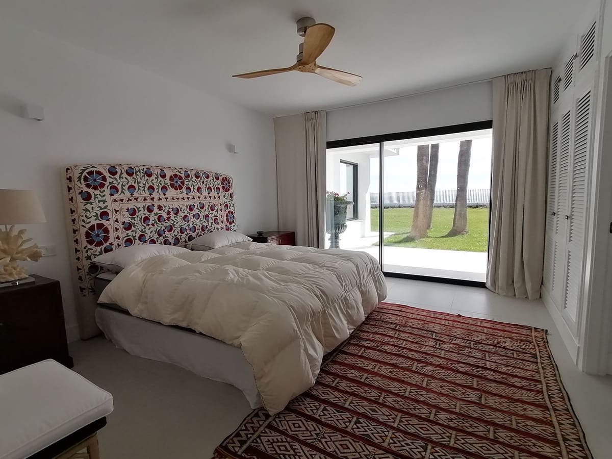 8 soverom Villa til salgs i Guadalmina med svømmebasseng garasje - € 14 000 000 (Ref: 6471329)