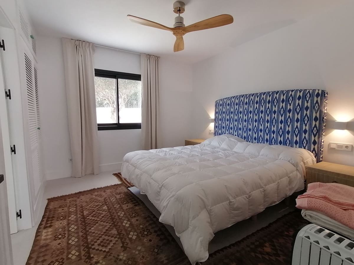 8 soverom Villa til salgs i Guadalmina med svømmebasseng garasje - € 14 000 000 (Ref: 6471329)