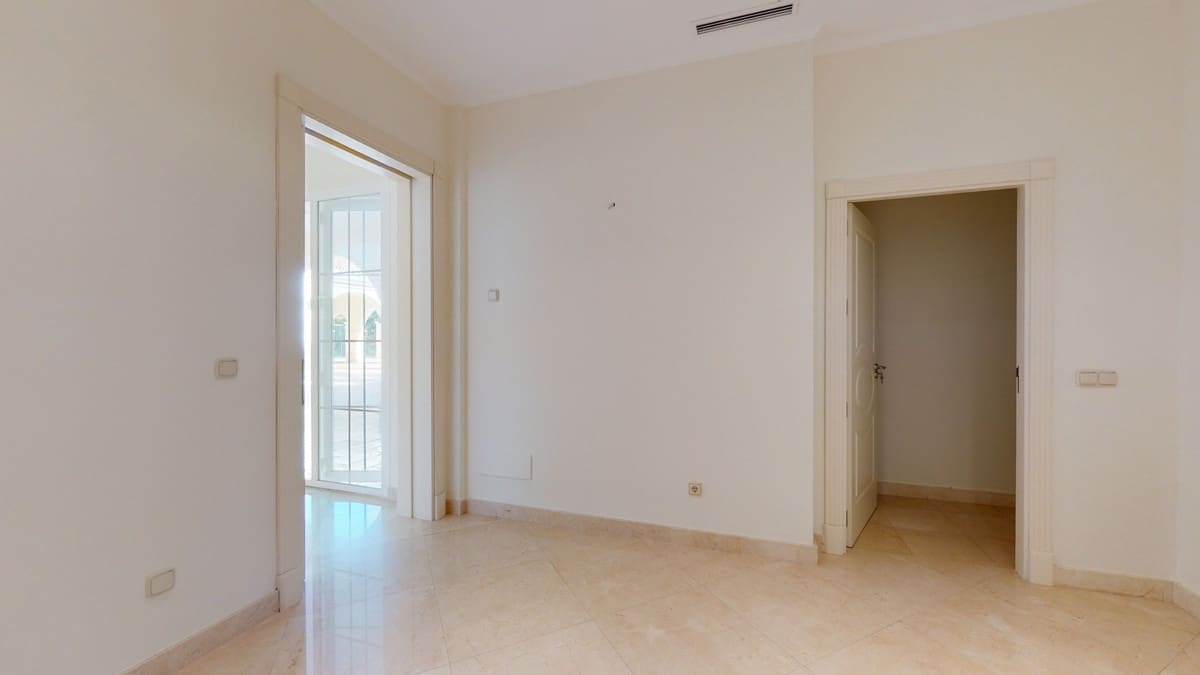 7 soverom Villa til salgs i Los Arqueros med svømmebasseng garasje - € 5 995 000 (Ref: 6471377)