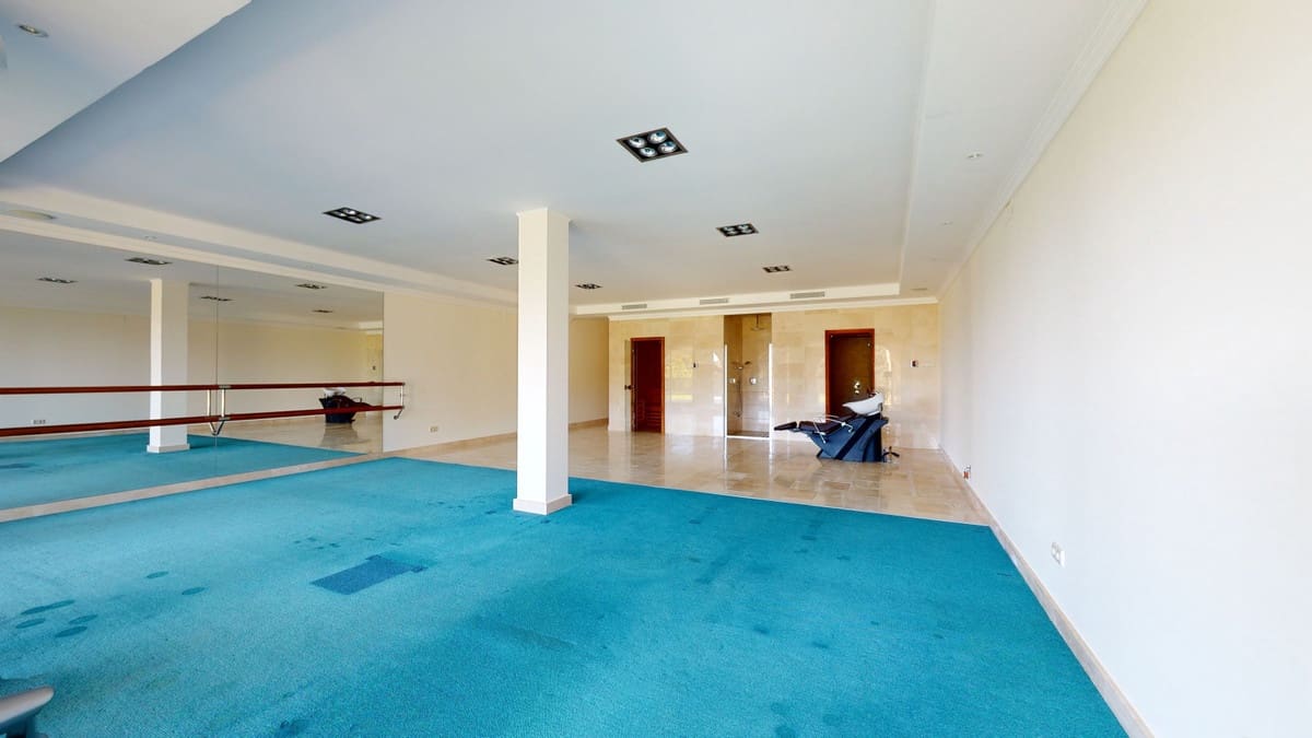 7 soverom Villa til salgs i Los Arqueros med svømmebasseng garasje - € 5 995 000 (Ref: 6471377)