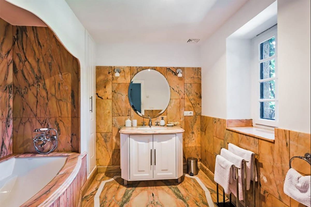 15 chambre Villa/Maison à vendre à Sotogrande avec piscine garage - 20 000 000 € (Ref: 6471470)