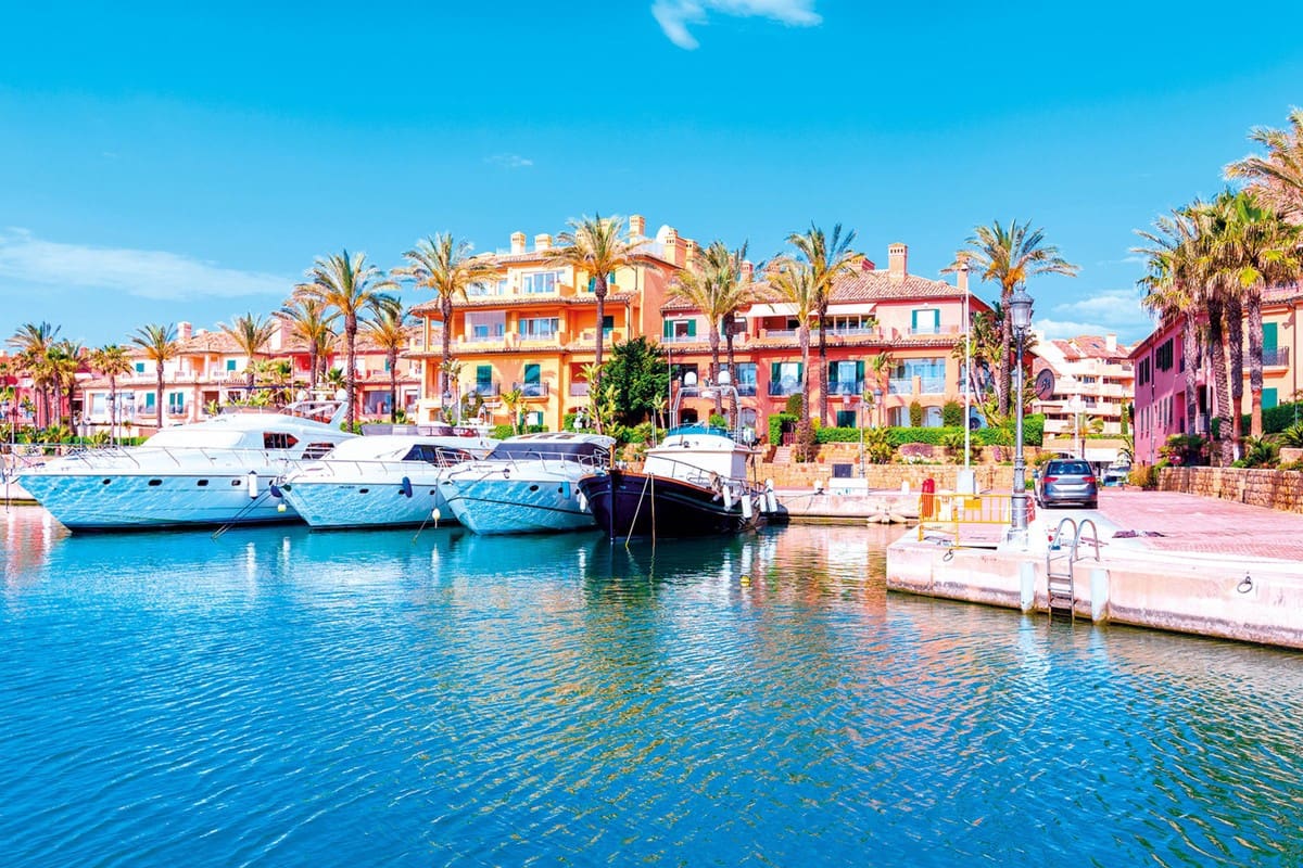 15 chambre Villa/Maison à vendre à Sotogrande avec piscine garage - 20 000 000 € (Ref: 6471470)