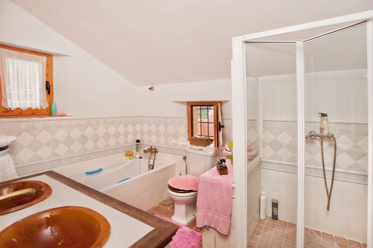 6 sovrum Finca/Hus på landet till salu i Archidona - 6 000 000 € (Ref: 6473904)