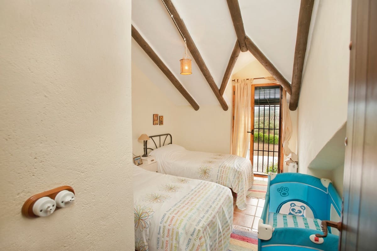 6 sovrum Finca/Hus på landet till salu i Archidona - 6 000 000 € (Ref: 6473904)