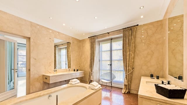 6 sypialnia Willa na sprzedaż w Nagüeles Alto, Marbella z basenem - 14 850 000 € (Ref: 6530959)