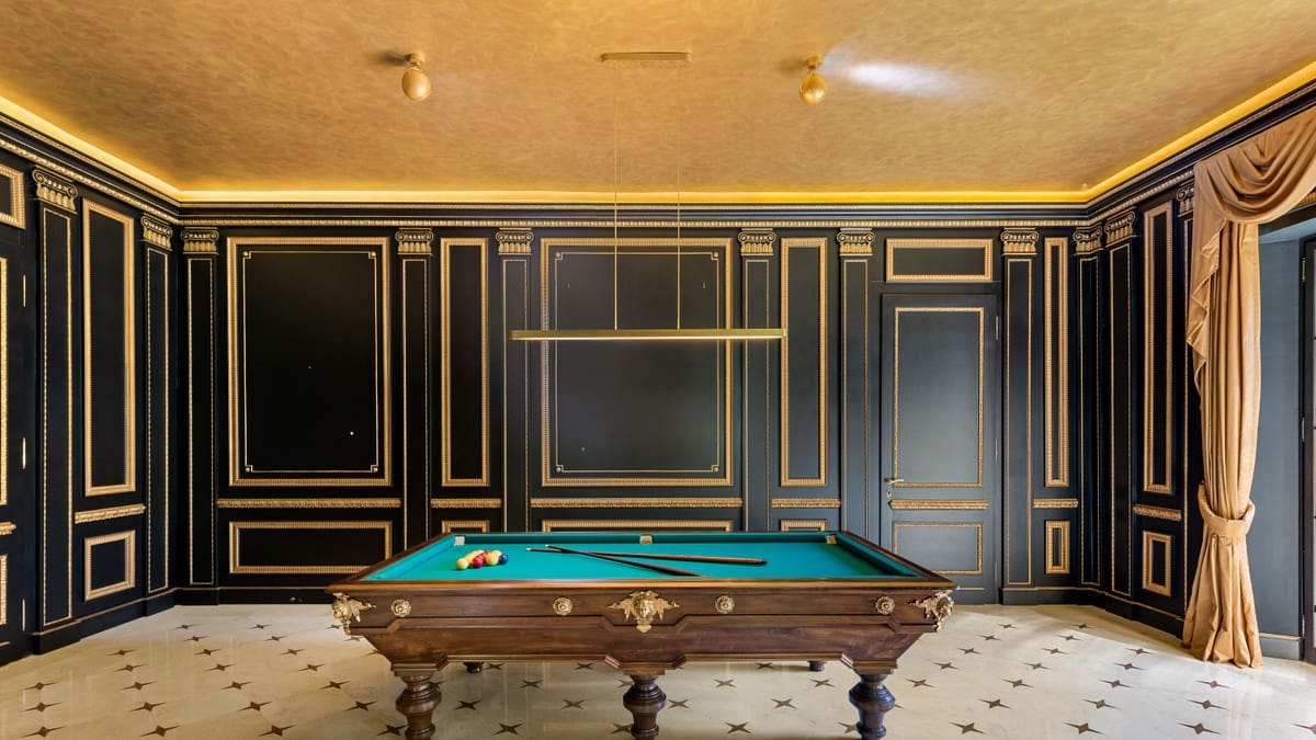 6 bedroom Villa for sale in Marbella with pool - € 14,850,000 (Ref: 6530959)