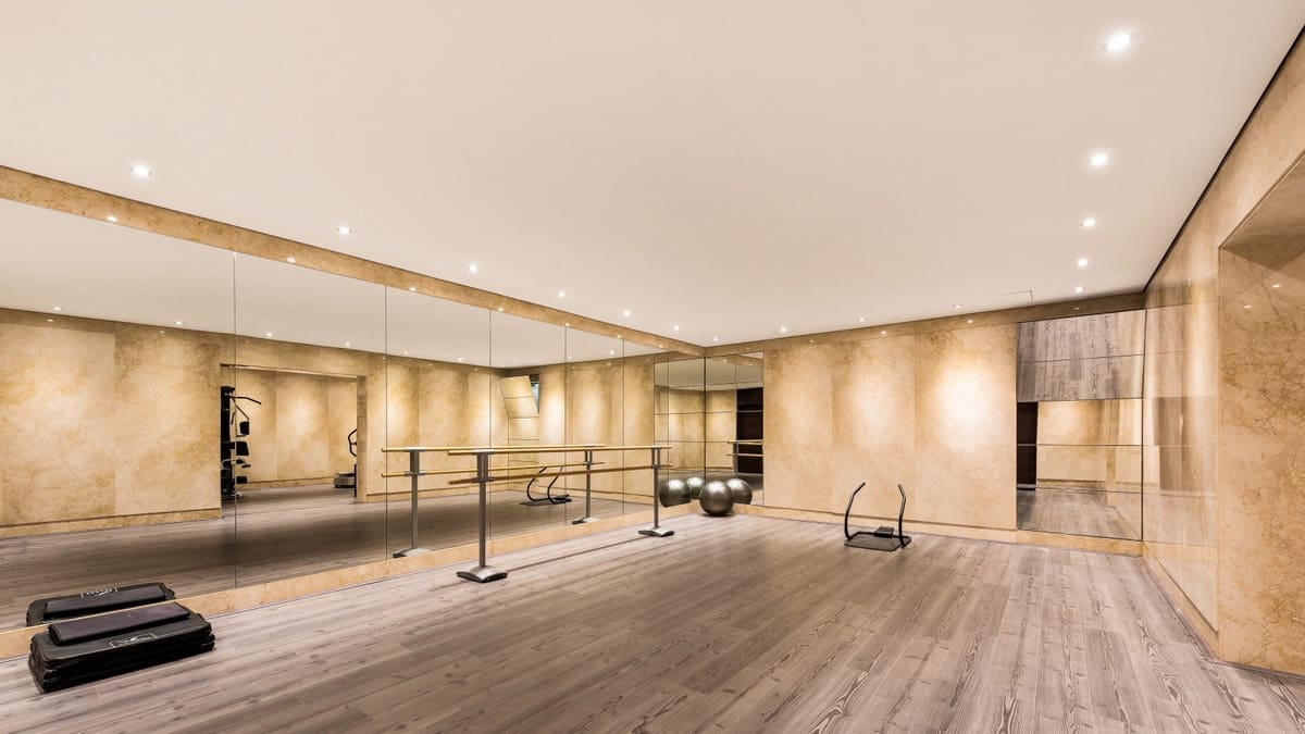 6 bedroom Villa for sale in Marbella with pool - € 14,850,000 (Ref: 6530959)