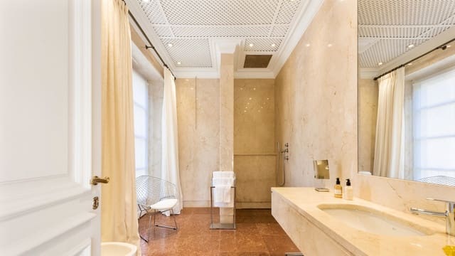 6 sypialnia Willa na sprzedaż w Nagüeles Alto, Marbella z basenem - 14 850 000 € (Ref: 6530959)