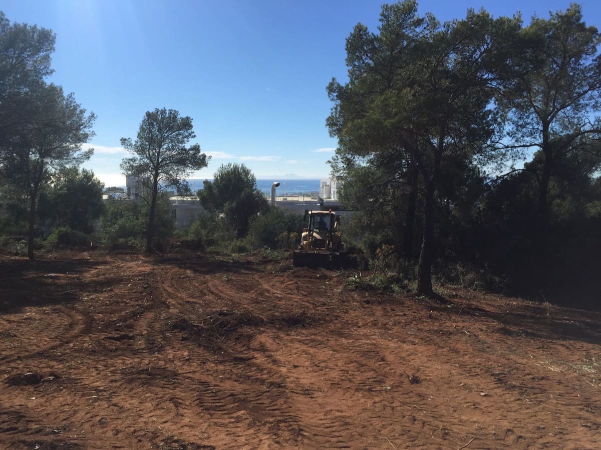 Rakentamaton maa myytävänä paikassa Golden Mile - 10 780 000 € (Ref: 6575781)