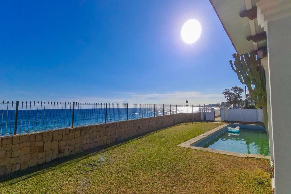 11 soveværelse Villa til salg i Puerto Banus med swimmingpool garage - € 12.000.000 (Ref: 6575792)