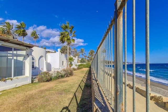 11 soveværelse Villa til salg i Puerto Banus, Marbella med swimmingpool garage - € 12.000.000 (Ref: 6575792)