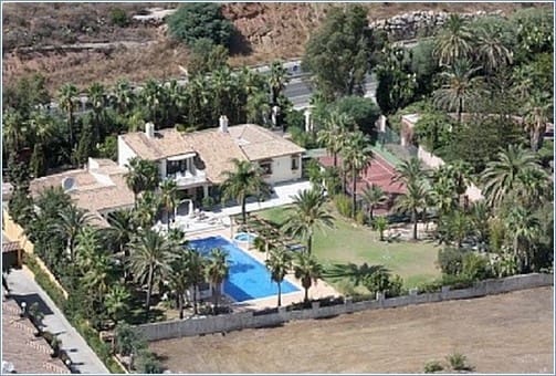 5 soveværelse Villa til salg i Centro, Estepona med swimmingpool garage - € 9.950.000 (Ref: 7082415)