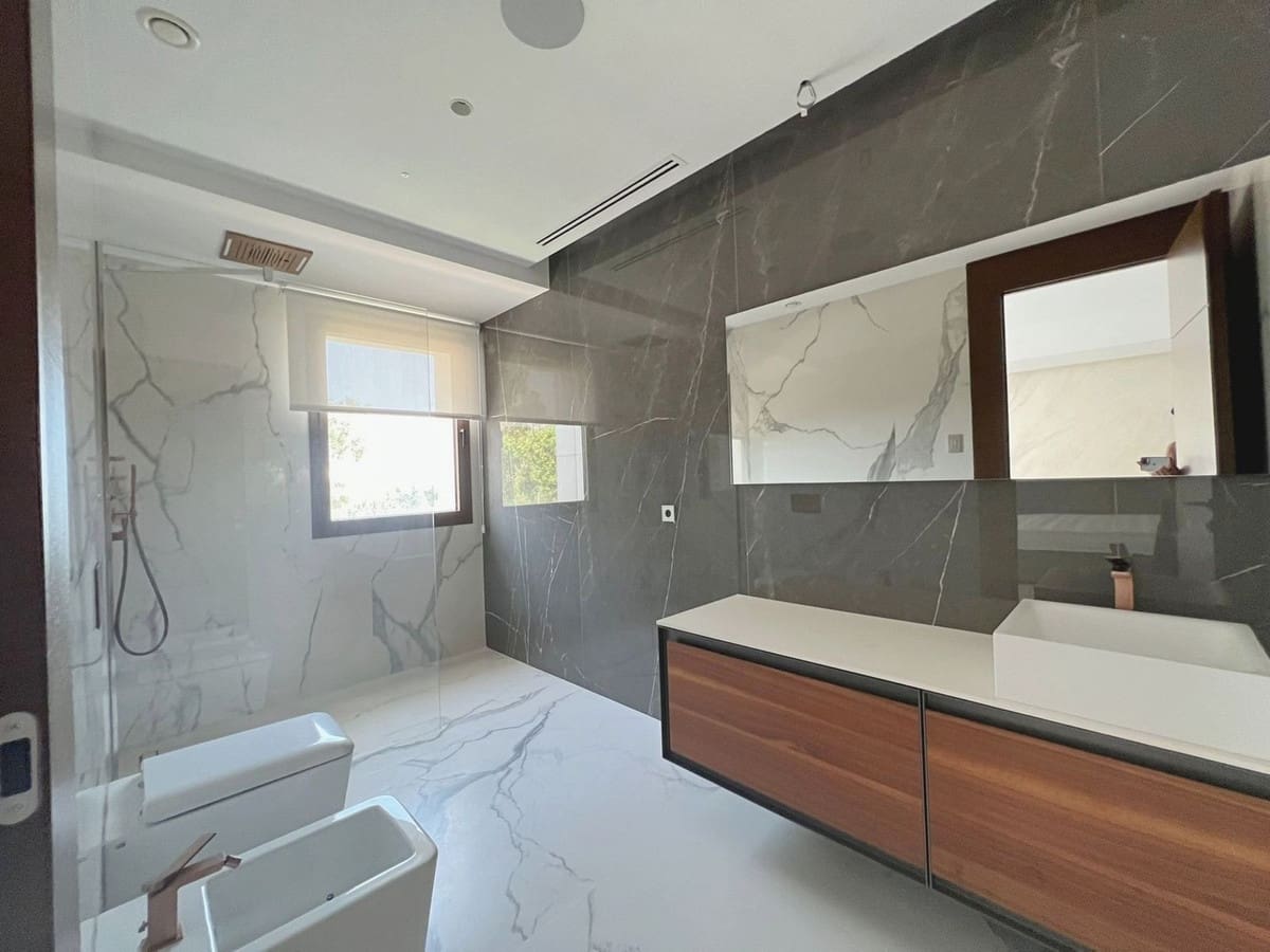 10 makuuhuone Huvila myytävänä paikassa Golden Mile mukana uima-altaan 
autotalli - 12 500 000 € (Ref: 7082504)