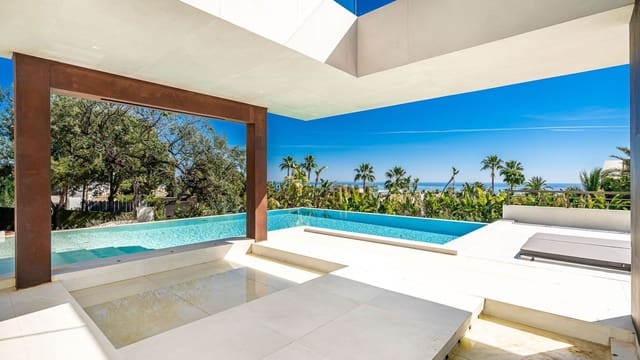 10 quarto Moradia para venda em Sierra Blanca, Marbella com piscina garagem - 12 500 000 € (Ref: 7082504)