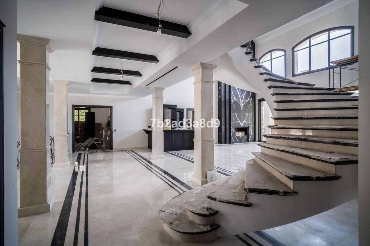 6 soveværelse Villa til salg i Golden Mile med swimmingpool - € 19.000.000 (Ref: 7082505)