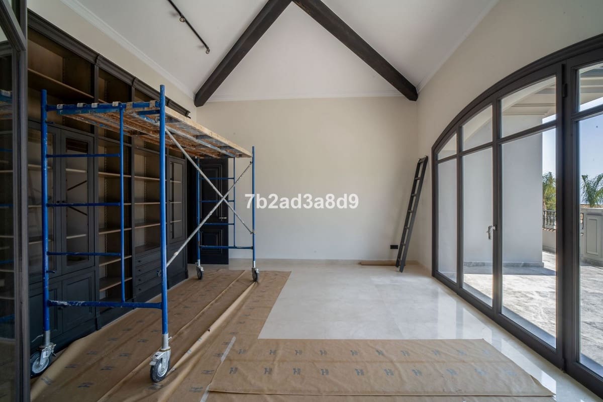 6 soveværelse Villa til salg i Golden Mile med swimmingpool - € 19.000.000 (Ref: 7082505)