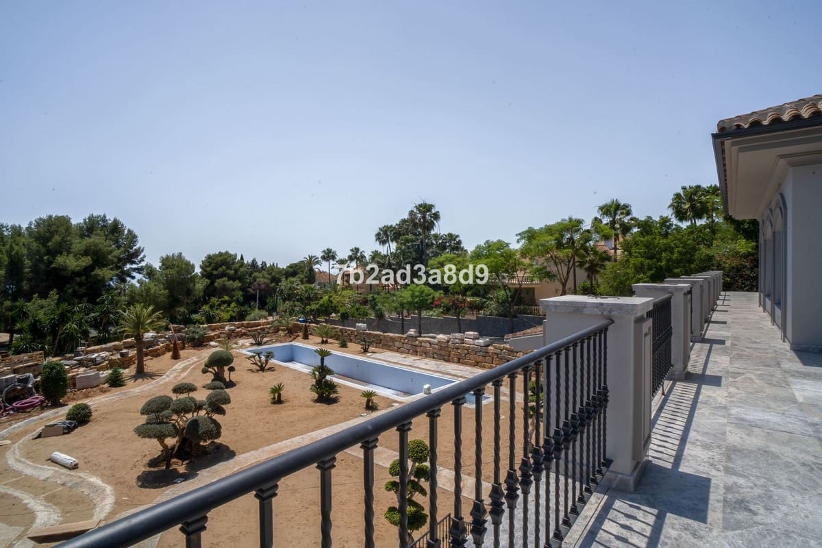 6 soveværelse Villa til salg i Golden Mile med swimmingpool - € 19.000.000 (Ref: 7082505)