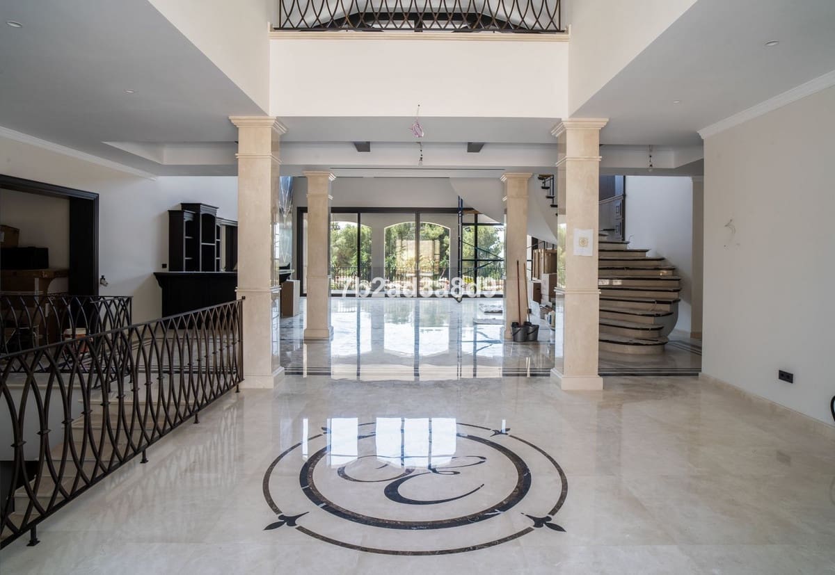 6 soveværelse Villa til salg i Golden Mile med swimmingpool - € 19.000.000 (Ref: 7082505)