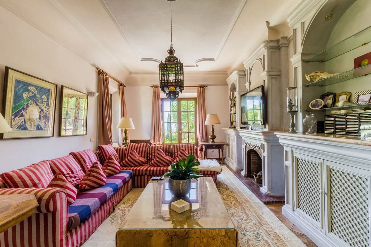 10 quarto Quinta/Casa Rural para venda em New Golden Mile com piscina garagem - 20 000 000 € (Ref: 7082529)