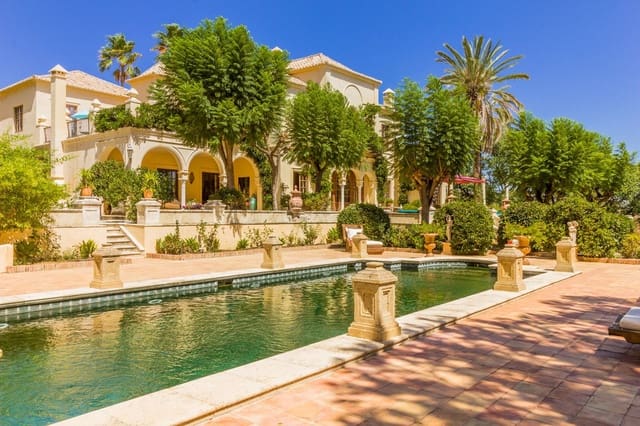 10 quarto Quinta/Casa Rural para venda em La Concha - Resina Golf, Estepona com piscina garagem - 20 000 000 € (Ref: 7082529)