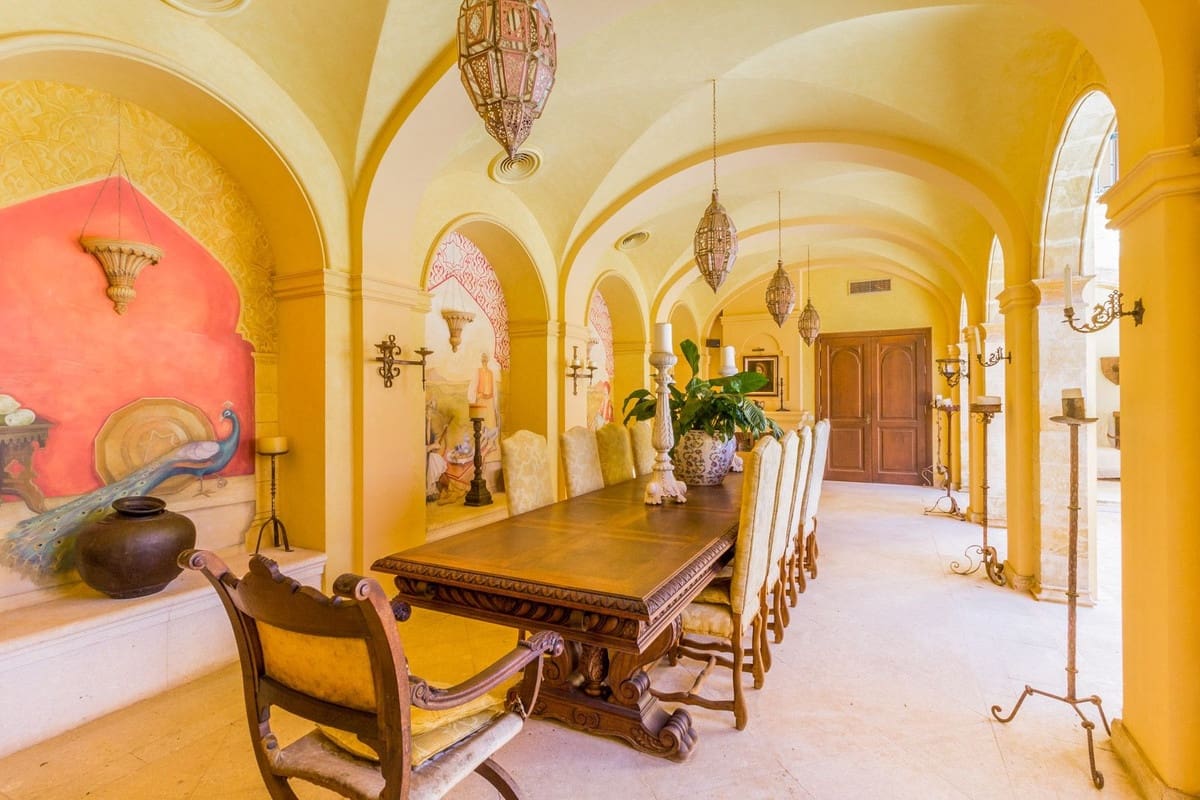 10 quarto Quinta/Casa Rural para venda em New Golden Mile com piscina garagem - 20 000 000 € (Ref: 7082529)