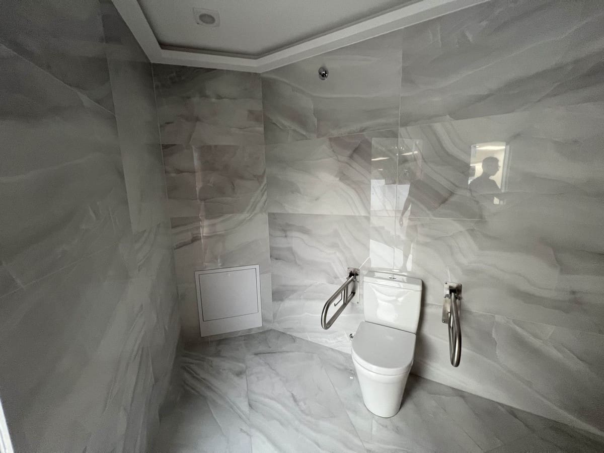 Virksomhed til salg i Marbella med garage - € 6.500.000 (Ref: 7082530)