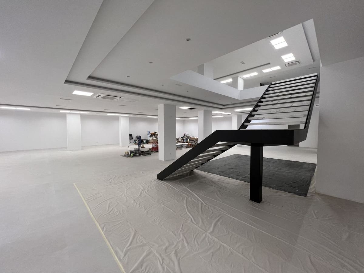 Virksomhed til salg i Marbella med garage - € 6.500.000 (Ref: 7082530)