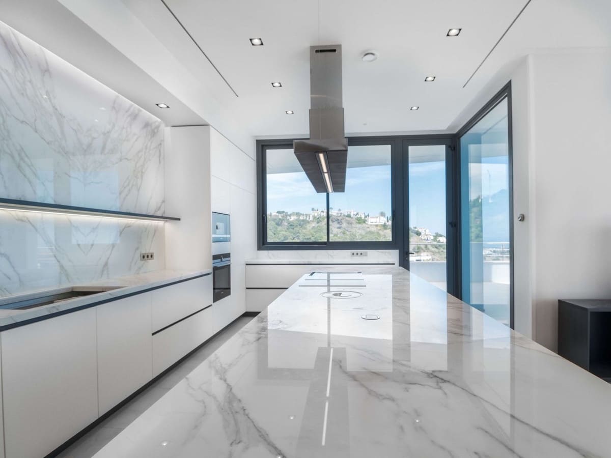 12 slaapkamer Villa te koop in Benahavis met zwembad garage - € 12.700.000 (Ref: 7082578)