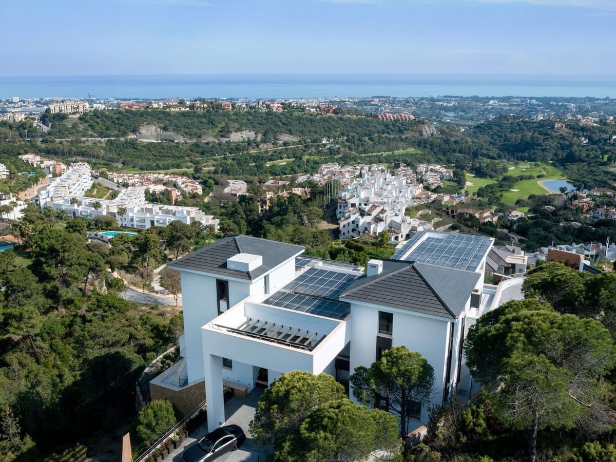 12 slaapkamer Villa te koop in Benahavis met zwembad garage - € 12.700.000 (Ref: 7082578)