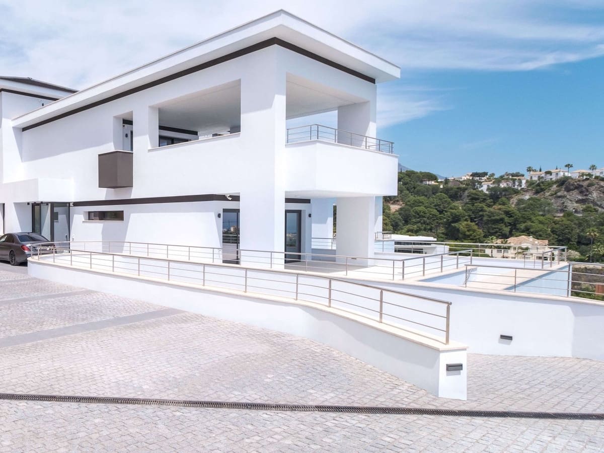 12 slaapkamer Villa te koop in Benahavis met zwembad garage - € 12.700.000 (Ref: 7082578)
