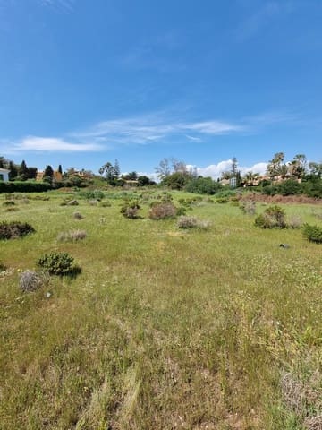 Undeveloped Land for sale in Guadalmina Baja, Marbella - € 16,500,000 (Ref: 7083296)