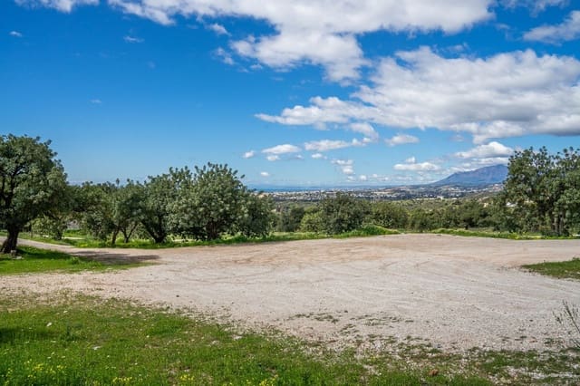 Undeveloped Land for sale in Sierra Blanca, Marbella - € 20,000,000 (Ref: 7083305)