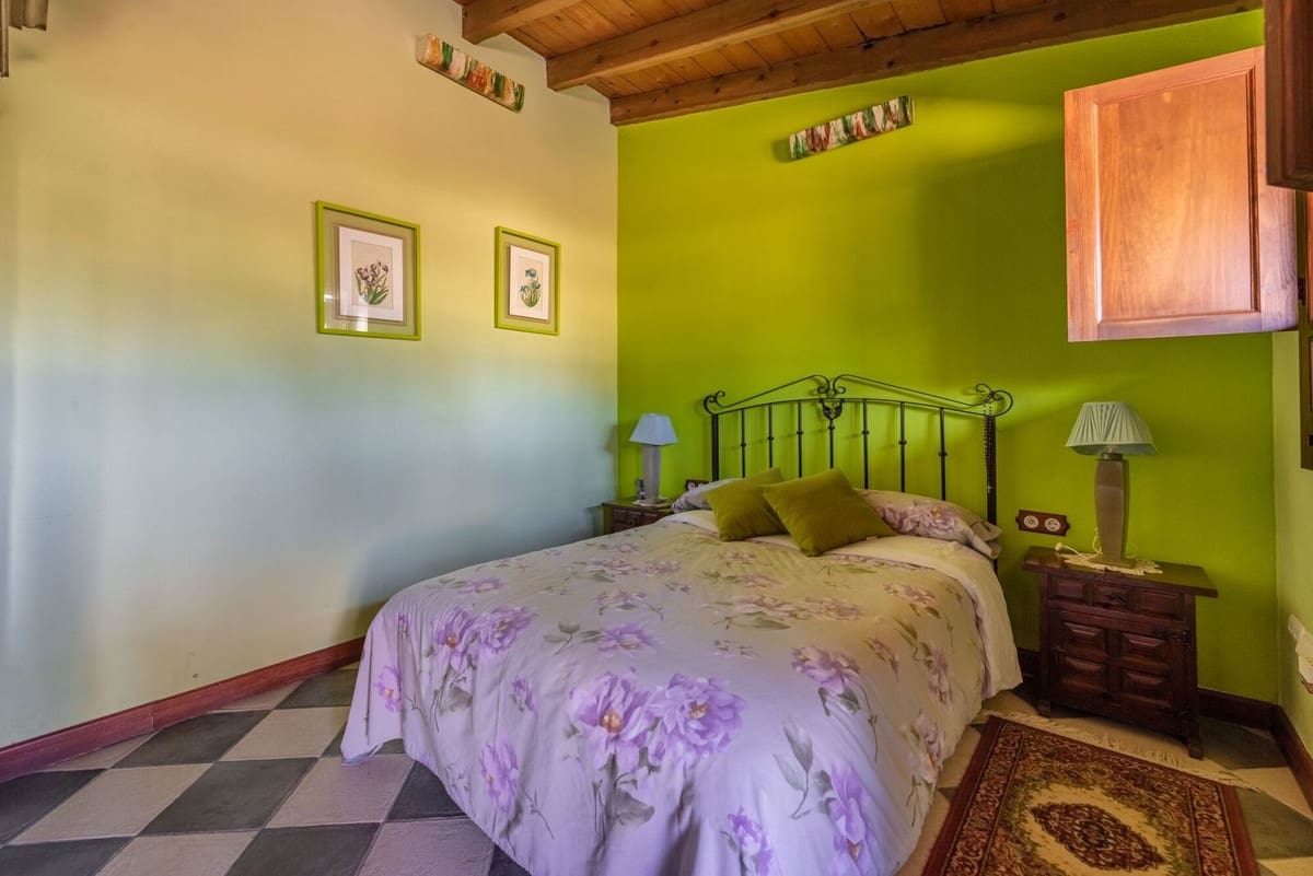 12 soveværelse Hotel til salg i Coin med swimmingpool garage - € 6.200.000 (Ref: 7108065)