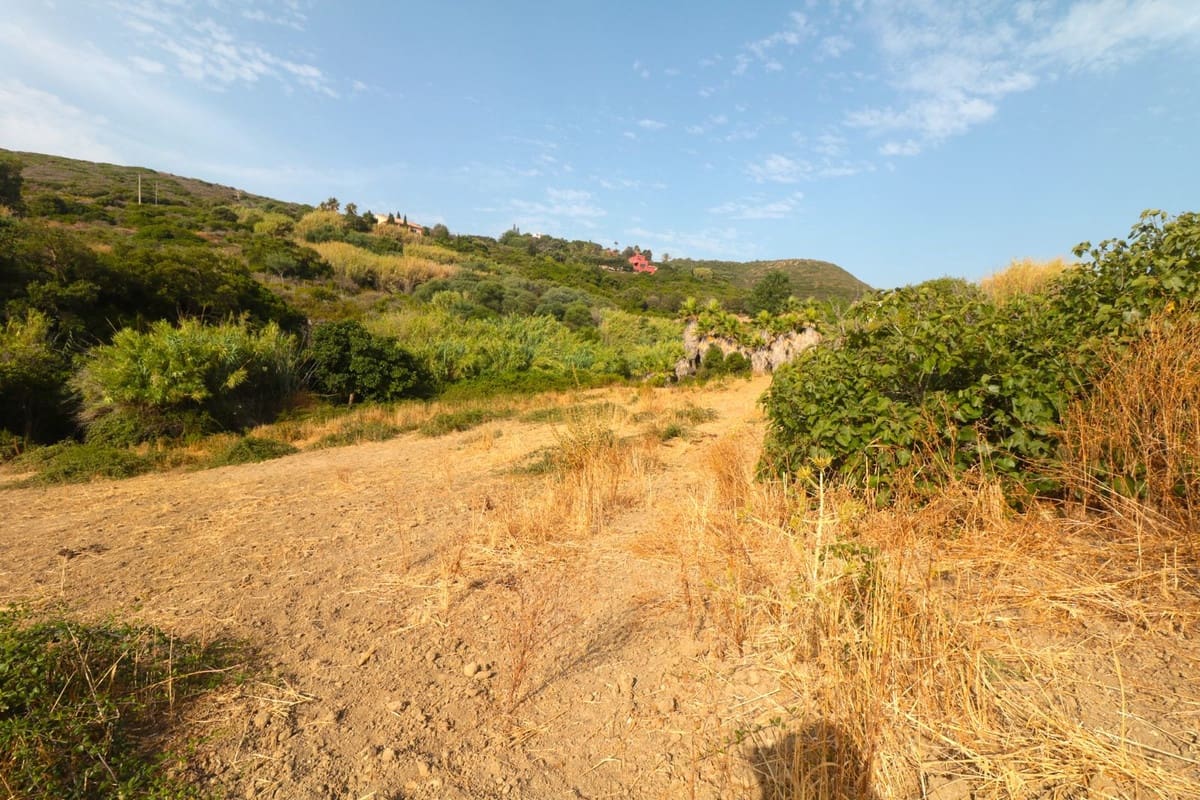 Ruin til salg i Manilva - € 2.295.000 (Ref: 7108070)