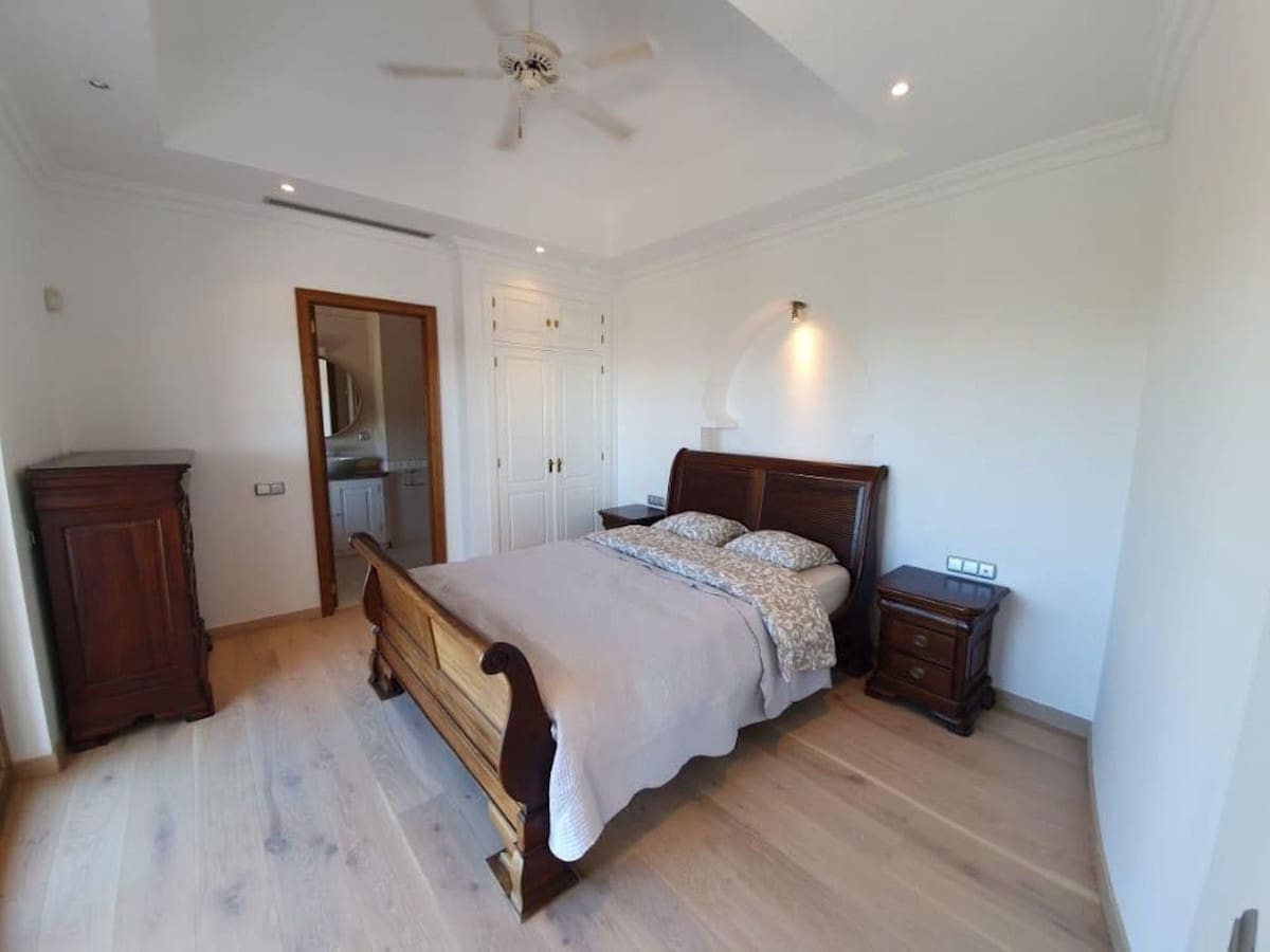 Chalet de 6 habitaciones en Benahavís en venta con piscina garaje - 4.200.000 € (Ref: 7212944)