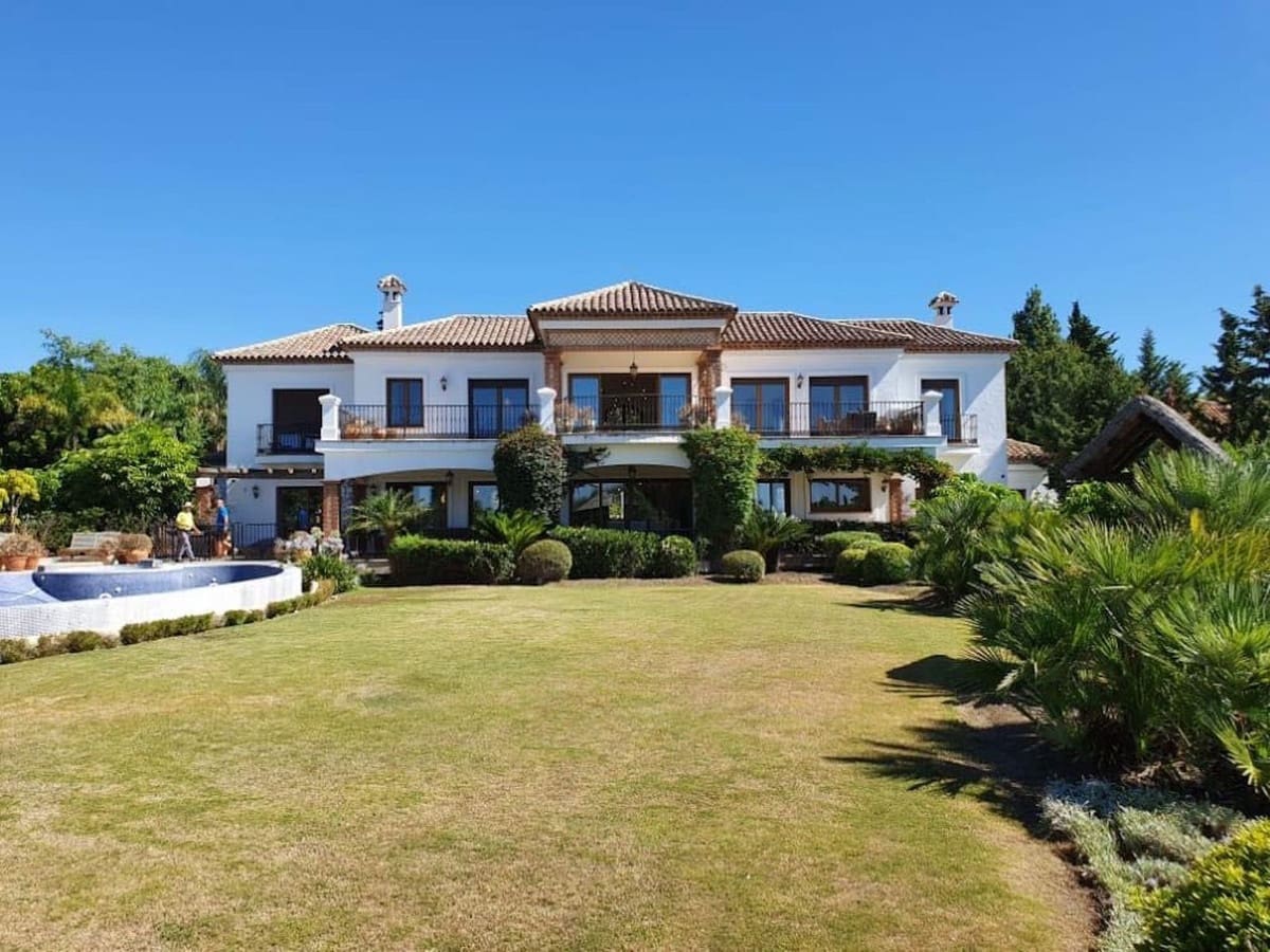 Chalet de 6 habitaciones en Benahavís en venta con piscina garaje - 4.200.000 € (Ref: 7212944)
