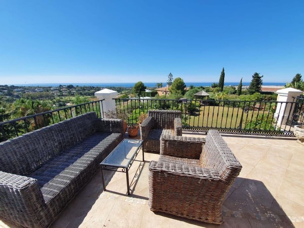 Chalet de 6 habitaciones en Benahavís en venta con piscina garaje - 4.200.000 € (Ref: 7212944)