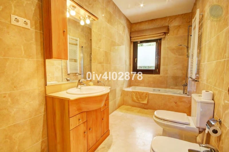 10 soverom Villa til salgs i Benalmadena med svømmebasseng garasje - € 3 000 000 (Ref: 7223457)