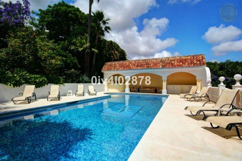 10 soverom Villa til salgs i Benalmadena med svømmebasseng garasje - € 3 000 000 (Ref: 7223457)
