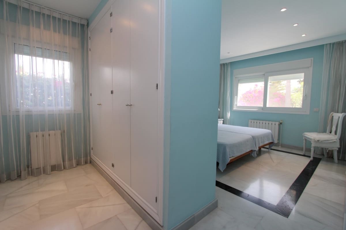 6 sypialnia Willa na sprzedaż w San Pedro de Alcantara z basenem garażem - 4 250 000 € (Ref: 7223493)