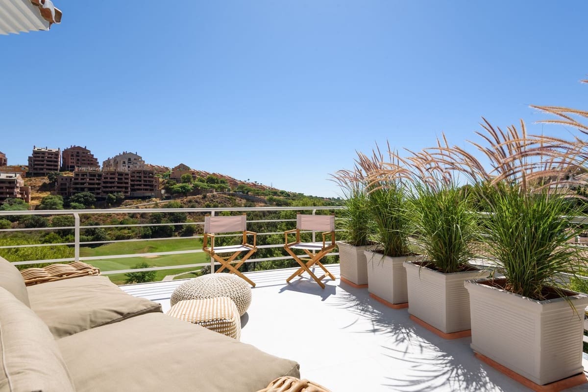 7 bedroom Villa for sale in Elviria with pool garage - € 3,790,000 (Ref: 7223608)