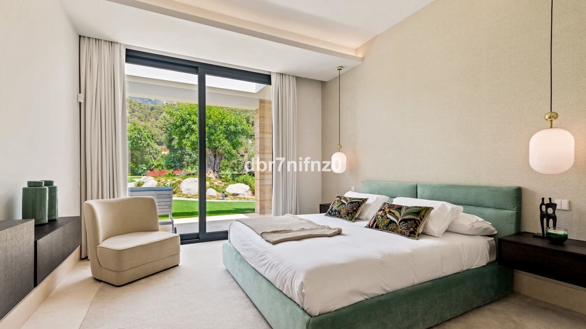 9 chambre Villa/Maison à vendre à Golden Mile avec piscine - 17 000 000 € (Ref: 7223724)