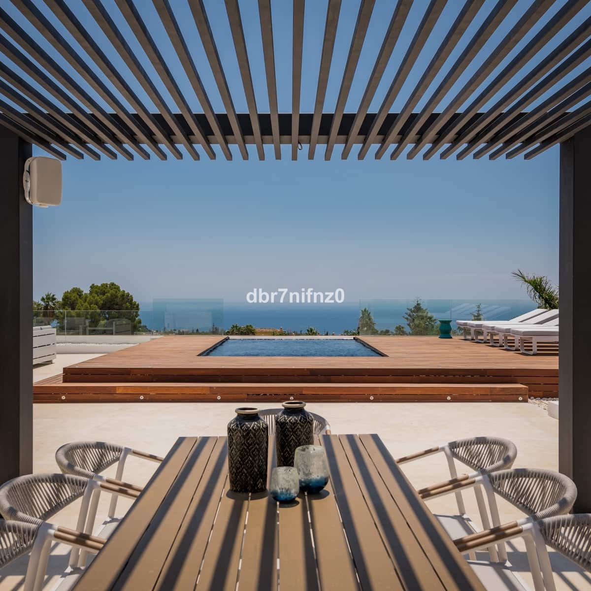 9 chambre Villa/Maison à vendre à Golden Mile avec piscine - 17 000 000 € (Ref: 7223724)