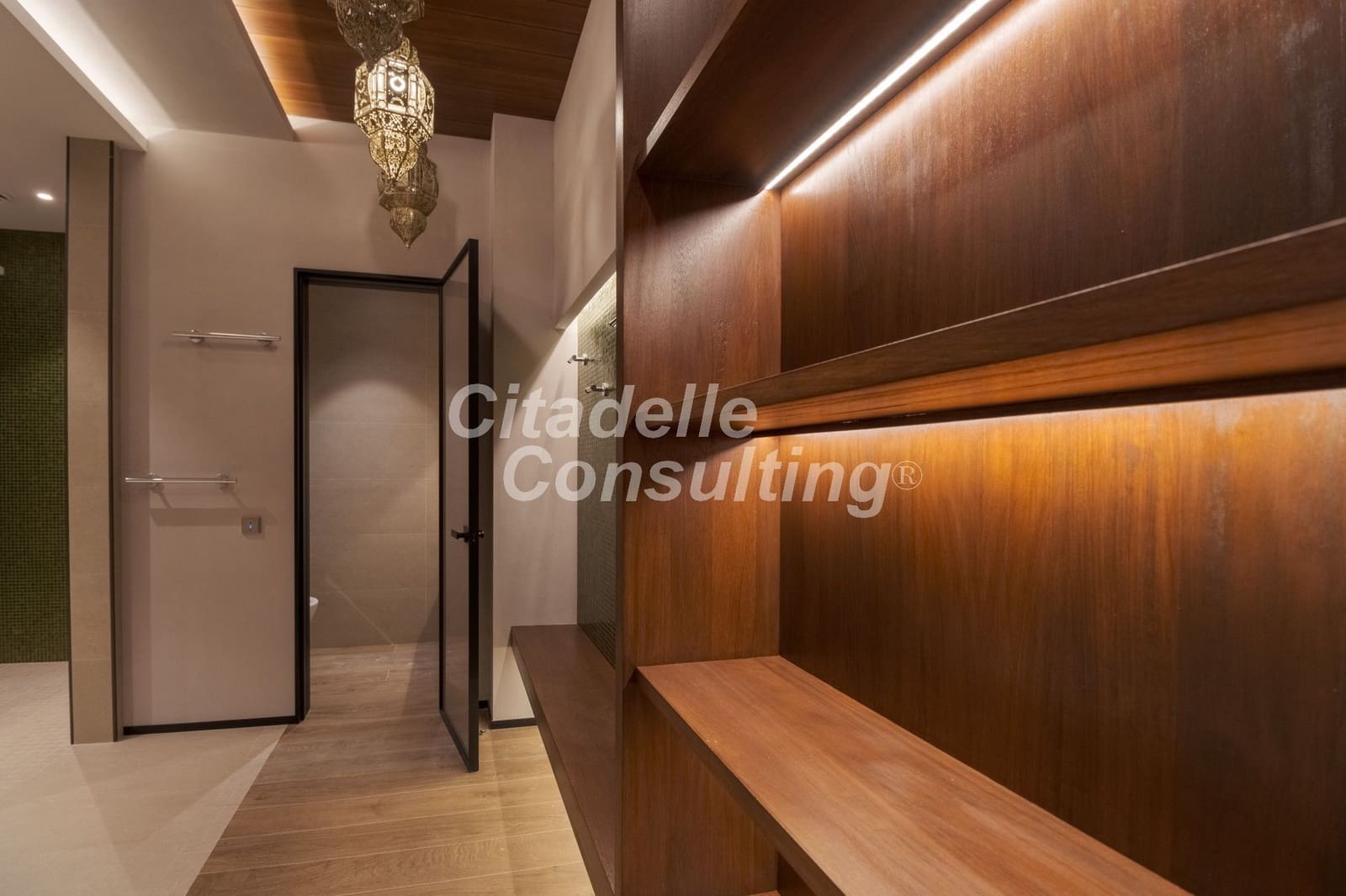 12 bedroom Villa for sale in Benahavis with pool - € 12,700,000 (Ref: 7471105)