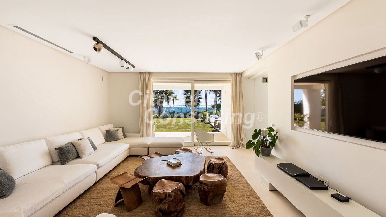 6 slaapkamer Villa te koop in Golden Mile met zwembad - € 14.850.000 (Ref: 7471107)