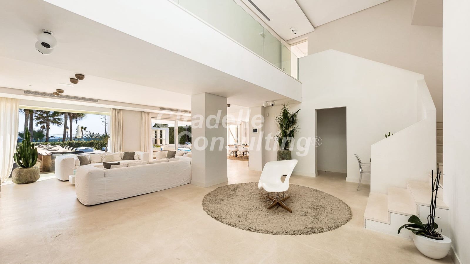 6 slaapkamer Villa te koop in Golden Mile met zwembad - € 14.850.000 (Ref: 7471107)