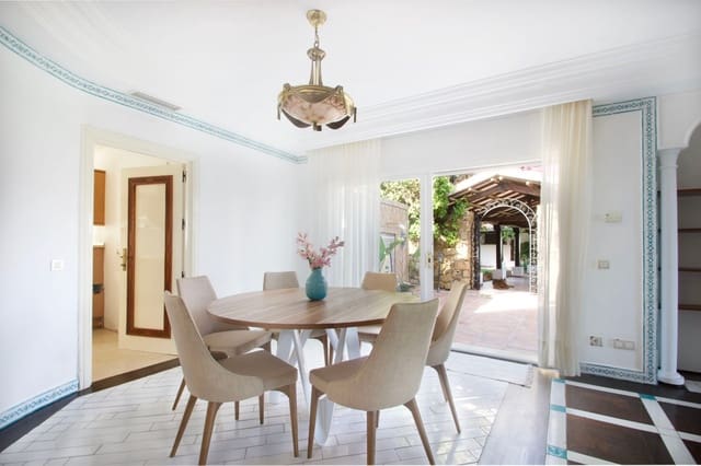 9 sypialnia Willa na sprzedaż w La Carolina - Guadalpín, Marbella z basenem - 50 000 000 € (Ref: 7543231)